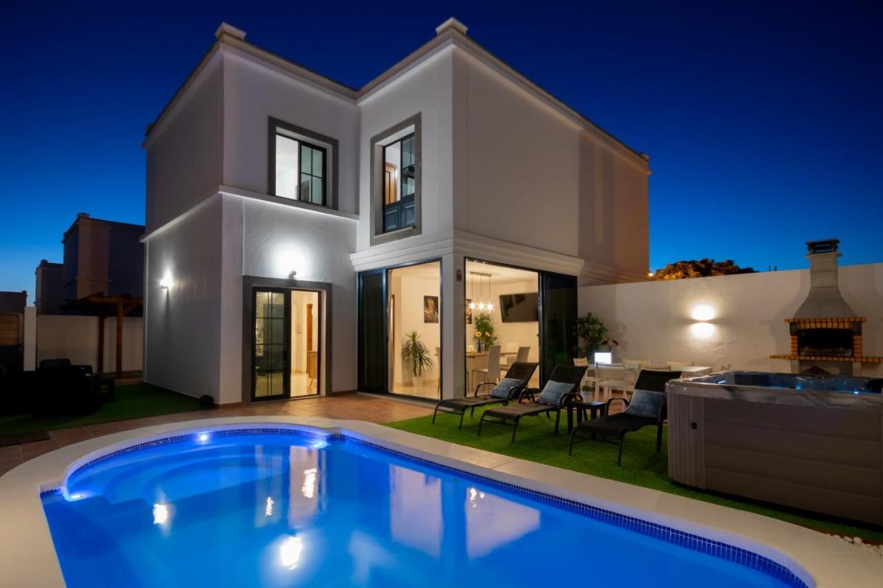 Villa Ariome ปลายาบลังกา ภายนอก รูปภาพ